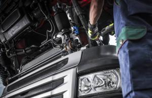 Oil & Fluid